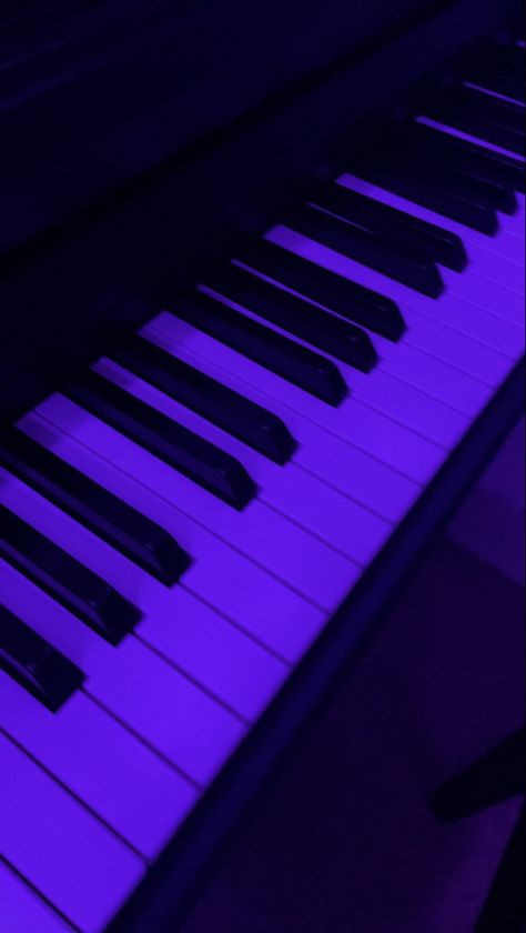 Purple Piano, Piano Wallpaper, Purple Music, Music Keyboard, Aesthetic Purple, Piano Man, Music Aesthetic, Purple Aesthetic, Music Notes