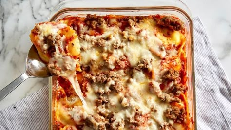 Stuffed Cabbage Casserole, Sausage Lasagna, Gluten Free Lasagna, Betty Crocker Recipes, Cabbage Casserole, Stuffed Cabbage, Skinnytaste Recipes, Think Food, Lasagna Recipe