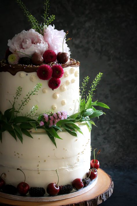 Black Forest Wedding Cake Tortology E17 Artisan Cakes London | GALLERY Black Forest Wedding Cake, Black Forest Wedding, Forest Wedding Cake, Wedding Cake Forest, Commission Ideas, London Gallery, Forest Theme Wedding, London Cake, Black Forest Cake