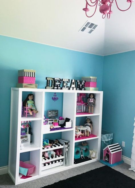 American Girl Bedrooms, American Girl Storage, Girls Bedroom Storage, Doll Organization, American Girl Doll Room, Girls Room Colors, Doll Storage, American Girl Doll House, Girls Dollhouse