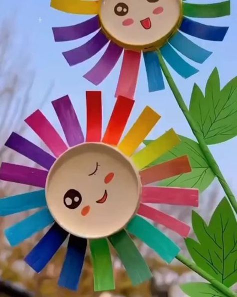 Clown Crafts, Sun Paper, Paper Cup Crafts, Balloon Bouquet Diy, Easy Art For Kids, Preschool Arts And Crafts, Valentine Crafts For Kids, Easy Arts And Crafts, Hand Crafts For Kids