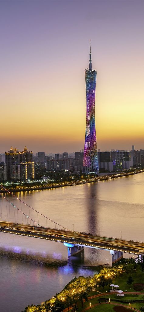 Canton Tower, Canton China, Naypyidaw, Beautiful Bridges, Hawaii Wall Art, China City, City Photos, Guangzhou China, China Travel