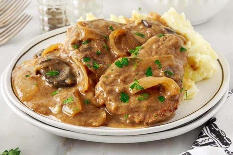 Pioneer Woman Crock Pot Cube Steak Recipe Crock Pot Cube Steak Recipe, Crock Pot Cubed Steak Recipes, Slow Cooker Cube Steak, Cube Steak Crock Pot Recipes, Crock Pot Cube Steak, Cube Steak Recipe, Beef Cubed Steak, Crockpot Cube Steak, Slow Cooker Stuffed Peppers