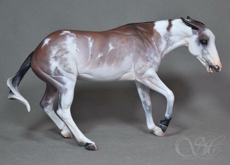 Model Horse Custom, Horse Figures, Animal Figurine Toys, Horse Model, Bryer Horses, Horse Toys, Horse Coat Colors, Horse Inspiration, Custom Horse