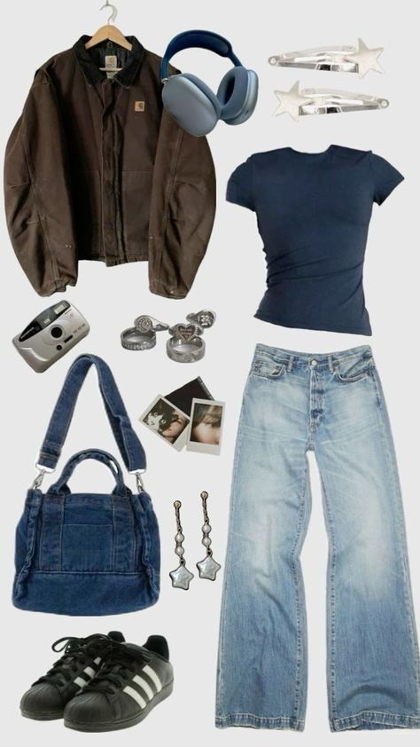 Traveling Aesthetic Outfits, Slice Of Life Outfits, Bold Accessories Outfit, Normcore Outfits Aesthetic, My Fashion Aesthetic, Music Artist Outfits, Thrifting Inspo Board, Outfit Inspo 2025, Cropped Jean Jacket Outfit