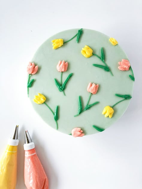 Spring Cake Designs, Easter Cake Designs, Easter Themed Cakes, Easter Cake Easy, Easter Cake Decorating, Tulip Cake, Floral Cake Design, Tårta Design, Cake Designs For Girl