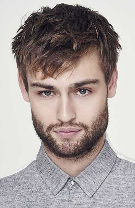 Men's Textured Angular Fringe Hairstyle Mens Fringe Haircut, Fringe Hairstyle, Angular Fringe, Long Fringe Hairstyles, Textured Fringe, Gents Hair Style, Douglas Booth, Haircut Types, Big Forehead