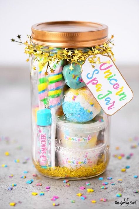 Spa In A Jar, Mason Jar Gifts Diy, Kawaii Lifestyle, Spa Party Favors, Mason Jar Christmas Gifts, Unicorn Themed Birthday Party, Chips Ahoy, Kawaii Things, Diy Treats