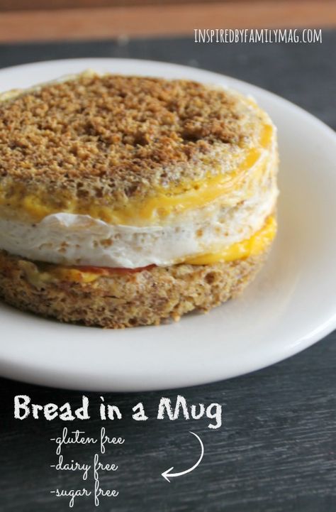 Bread in a Mug - This bread is not only delicious but it's healthy. It's gluten free, sugar free and dairy free! Bread In A Mug, Nut Free Breakfast, Mug Bread, Wheat Free Bread, Microwave Bread, Coeliac Disease, Pork Recipes Easy, Baked Ribs, Eggs Breakfast