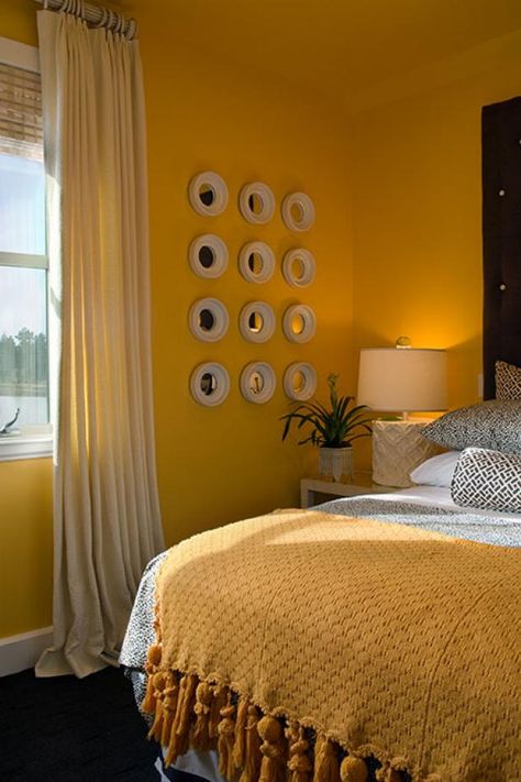 Yellow Bedroom Walls, Aesthetic Bedroom Decor, Guest Bedroom Decor, Yellow Room, Yellow Bedroom, Elegant Bedroom, Decoration Inspiration, Wallpaper Bedroom, Bedroom Aesthetic