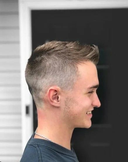 Haircuts For Teen Boys, Popular Boys Haircuts, Skin Fade Hairstyle, Hairstyles For Teenage Guys, Man Haircuts, David Hair, 100 Hairstyles, Teen Haircuts, Short Hair For Boys