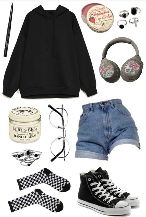 How To Style Shorts For School, Outfit Ideas Shorts Casual, Romwe Outfit Ideas Grunge, Grunge Minimalist Outfits, Outfit Ideas Layout Casual, Cute Edgy Outfits Grunge, Flannel Summer Outfits, Casual Edgy Outfits Grunge, Astronomy Aesthetic Outfit