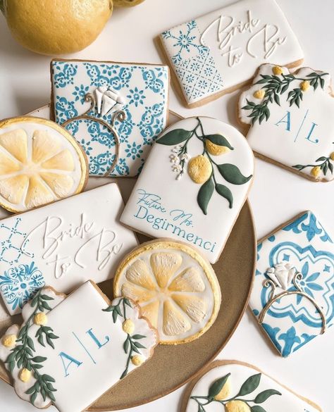 Italian Baby Showers, Italian Bridal Showers, Bridal Shower Themes, Lemon Themed Bridal Shower, Bridal Cookies, Italian Party, Bridal Shower Inspo, Bridal Shower Cookies, Blue Bridal Shower