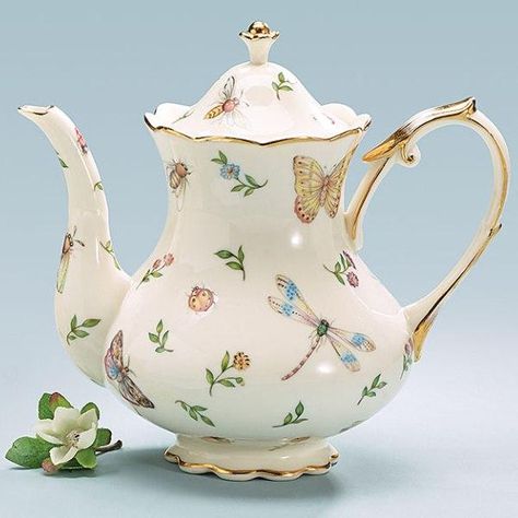 Morning Meadows Porcelain Teapot · Ellisi Gifts Vintage Teapots, Porcelain Tea Set, China Tea Sets, Beautiful Tea, Teapots And Cups, Botanical Design, Porcelain Teapot, Tea Pots Vintage, Tea For Two