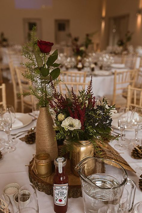 Wine Red Wedding, Fall Wedding Diy, Red Autumn, 13 November, Fall Wedding Centerpieces, Wedding Floral Centerpieces, Red Decor, Whimsical Wonderland Weddings, Flower Centerpieces Wedding