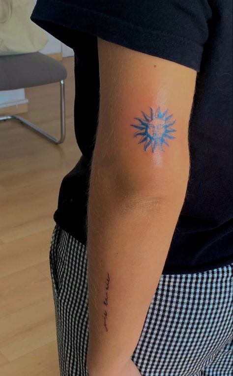 Simple Tattoos For Guys, Blue Tattoo, Tasteful Tattoos, Sun Tattoos, Stylist Tattoos, Discreet Tattoos, Sun Tattoo, Japanese Tattoo Art, Subtle Tattoos