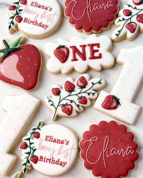 Berry First Birthday Cookies Decorated, Berry 1st Birthday Cookies, Berry First Birthday Desserts, Strawberry Birthday Cookies, Strawberry Decorated Cookies, Strawberry Theme Cookies, Berry First Birthday Cookies, Berry First Birthday Party Food, Fruit First Birthday