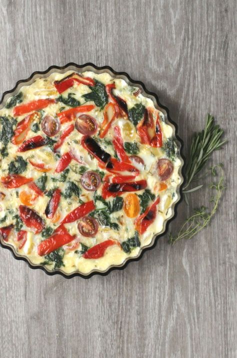 Egg white quiche crustless Egg Whites Quiche Recipes, Egg White Quiche Crustless, Egg White Quiche Recipes, Egg White Breakfast Casserole, Pie Savoury, Egg White Quiche, Quiche Crustless, Healthy Breakfast Quiche, Quiche Recipes Healthy