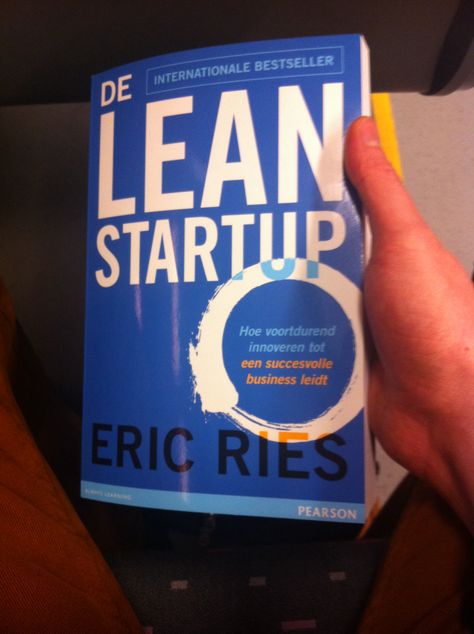 The Lean Startup - Eric Ries - 1 tip: read this book The Lean Startup, Lean Startup, Bookstore, Book Worms, Book Worth Reading, Worth Reading, Start Up, Reading, Books