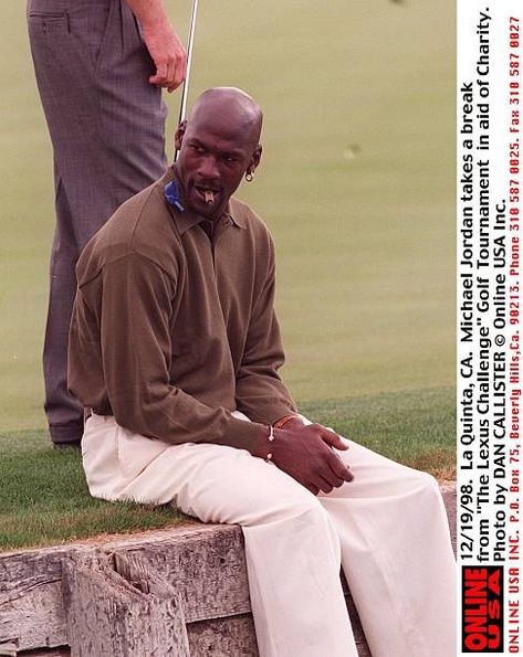 ❦ Micheal Jordan Outfits, Michael Jordan Golf Outfit, Michael Jordan Outfit, 90s Golf Fashion, Michael Jordan Style, Michael Jordan Golf, Golf Outfit Men, All Black Backpack, Bald Black Man