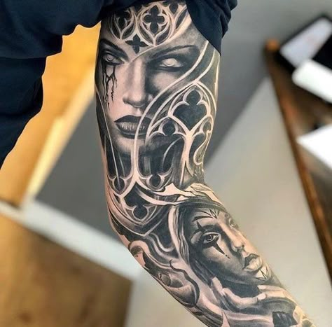 Smokey Shading Tattoo, Inner Bicep Tattoo Men Ideas Design, Realistic Tattoo Design Ideas, Evil Tattoo Designs, Bicep Tattoo For Guys Inner, Realism Tattoo Sleeve, Tattoo Biceps, Biceps Tattoo, Inside Of Arm Tattoo