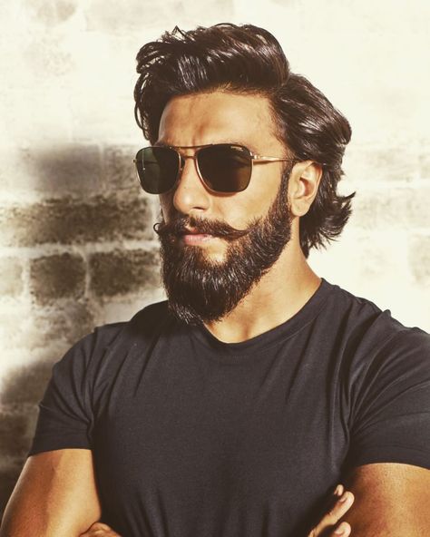 Ranveer Singh Beard, Indian Hairstyles Men, Hairstyles With Beard, Ranveer Singh Hairstyle, Medium Long Hairstyle, Popular Beard Styles, New Beard Style, Mens Hairstyles With Beard, Hairstyles Indian