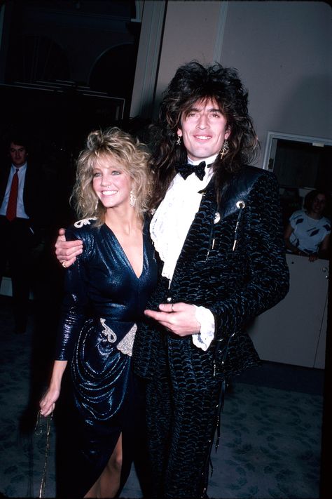 Tommy Lee Wedding, Tommy Lee Motley Crue, Rock Couple, Stylish Couples, 80s Celebrities, 80s Hair Bands, Heather Locklear, Motley Crüe, Stylish Couple