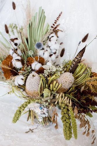 #boho #banksia #palms #bouquet #bridalbouquet #ictwedding #wichita #wedding Supportive Husband, Cut Flower Garden, Bohemian Design, Cut Flowers, Fall Wreath, Bridal Bouquet, Floral Art, Flower Power, Dried Flowers