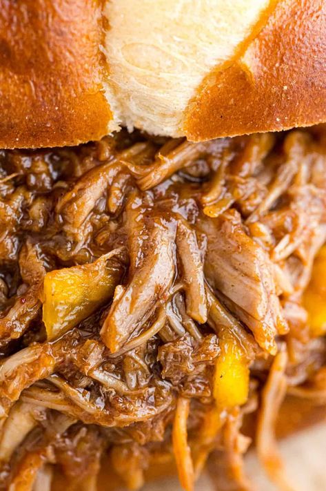 Crock Pot Street Tacos, Bourbon Pulled Pork, Bbq Pork Roast, Slow Cooker Pork Shoulder, Pulled Pork Slow Cooker, Slow Cooker Pork Tacos, Kentucky Derby Food, Derby Food, Pork Slow Cooker