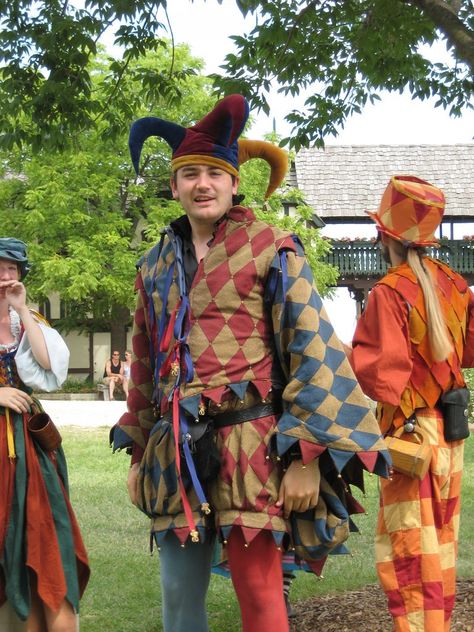 Medieval Jester, Jester Outfit, Ren Faire Outfits, Jester Costume, Ren Faire Costume, Clown Clothes, Court Jester, Jester Hat, Medieval Clothes