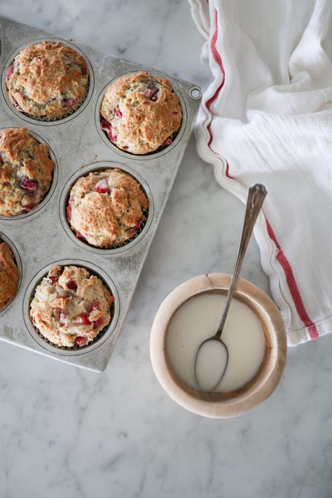 Fresh Strawberry and Lemon Muffins Strawberry Lemon Muffins, Lemon Muffins Healthy, Cottage Baking, Freeze Muffins, Desserts Strawberry, A Bountiful Kitchen, Bountiful Kitchen, Sour Cream Substitute, Fruit Muffins