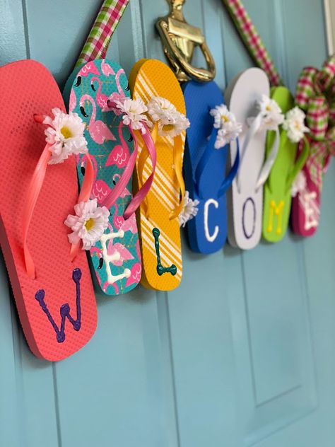 Summer Decor Diy Dollar Stores, Summer Theme Decorations, Dollar Tree Luau Decorations, Toe Post Flip Flops For Beach Season Party, Dollar Tree Outdoor Diy Summer, Dollar Tree Starfish Wreath Form Ideas, Dollar Tree Flamingo Wreath, Summer Door Decorations, Diy Summer Decor