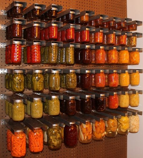 cool kickstarter idea for hanging canning jars Dry Canning, Mason Jar Hanger, Owner Builder, Mason Jar Storage, Canning Food Preservation, Canned Food Storage, Canning Tips, Regal Design, Diy Kitchen Storage