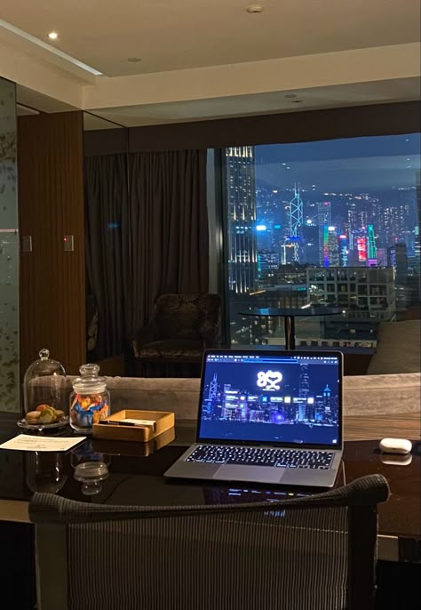 Hong Kong Penthouse, China Apartment Interior, Hong Kong Lifestyle, Hong Kong Night Aesthetic, Hongkong Apartment, Beijing Apartment, Bestie Adventures, China Apartment, City Apartment Aesthetic