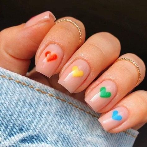 Very Simple Nails Short, Rainbow Gel Nails Ideas, Rainbow Nail Art Short Nails, Rainbow Heart Nail Art, Short Nails Ideas Rainbow, Fun Retro Nails, Pride Gel Nail Designs, Short Nail Designs Rainbow, Love Is Love Nails