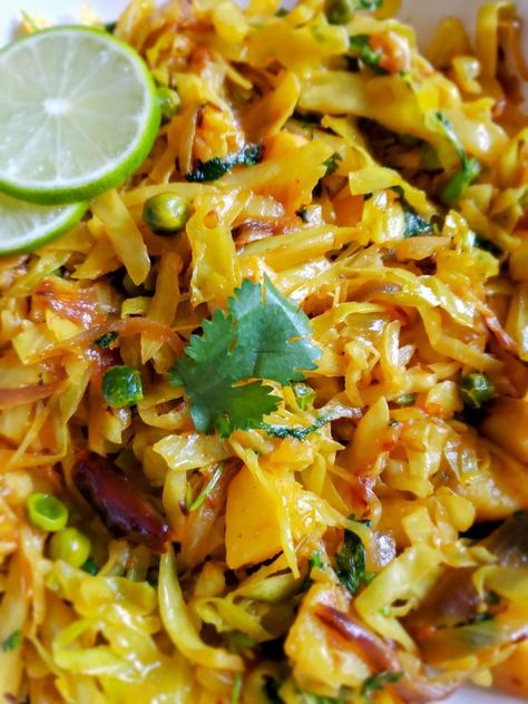 Cabbage Vegetarian Recipes, Potatoes And Cabbage Recipes, Instant Pot Cabbage Recipes, Chickpea And Cabbage Recipes, Vegan Cabbage Meals, Cabbage Curry Recipe, Indian Cabbage Recipes, Curry Cabbage, Vegan Potato Curry Recipes