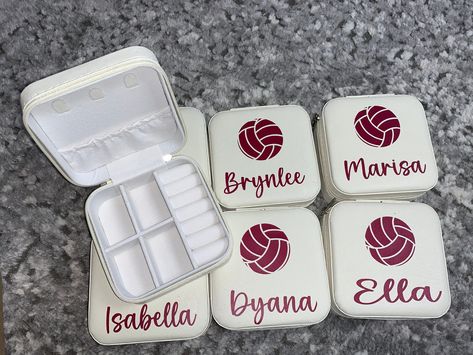 Volleyball Team Gift Girls Volleyball Team Gifts Sports Team Gift Volleyball Team Gift Custom Sports Gifts Coach Gift Jewelry Box Big Sis Volleyball Gifts, Gifts For Volleyball Team, Volleyball Gifts For Coach, Volleyball Goodie Bag Ideas Team Gifts, Volleyball Team Mom Ideas, Volleyball Team Gifts Diy Goodie Bags, Volleyball Gift Bag Ideas, Volleyball Basket Gift Ideas, Volleyball Team Gift Ideas