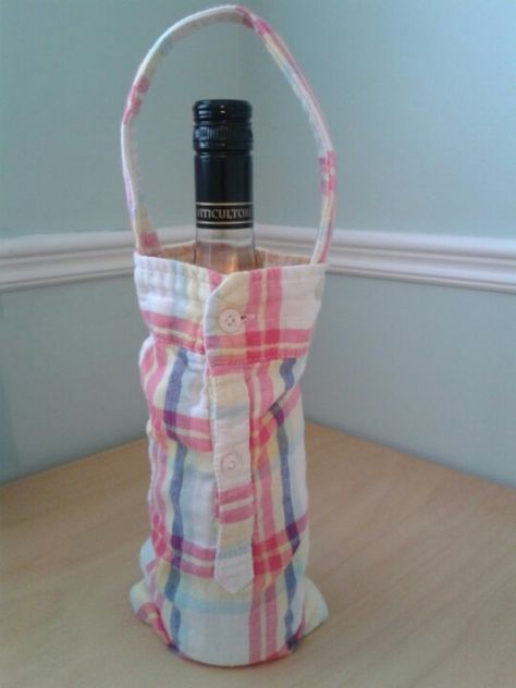 Shirt sleeve into wine bag Upcycled Shirt, Upcycle Shirt, Wine Bag, Diy Stuff, Sewing For Kids, Shirt Sleeves, Diy Ideas, Reusable Water Bottle, Water Bottle