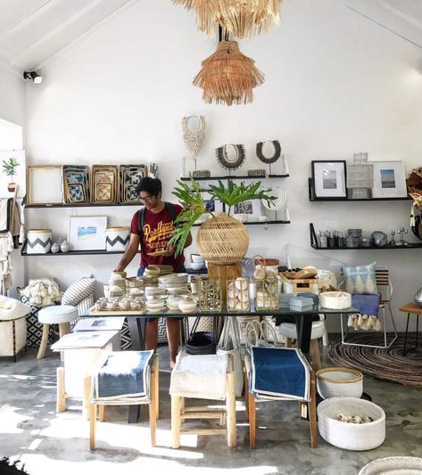 BEST CERAMIC SHOPS IN BALI - Bake with Shivesh Bali Boutique Shops, Bali Cafe Interior, Shopping In Bali Indonesia, Bali Shopping Market, Bali Textiles, Indonesian Decor, Art Center Bali, Bali Interior, Bake With Shivesh