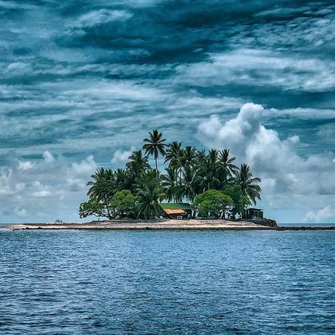 With age comes wisdom. With travel comes understanding.  Sandra Lake . Picture Credits: @marekokon . . . #TDECapture #TravelDotEarth #Adventure #Travel #TravelQuotes #Wanderer #Wanderlust #BeautifulDestination #Wisdom #Understanding #Nature #NaturePhotography #NatureLover #MondayThoughts #MondayMotivation #DailyQuotes #Quotes #Lagoon #ChuukLagoon #Weno #Micronesia #Chuuk #Motivation #Lagoons #TravelPhotography #TravelTheWorld Chuuk Lagoon, Traditional Lifestyle, Sky Island, Sweater Ideas, Work Abroad, Haikou, Travel Log, Federated States Of Micronesia, Picture Credit