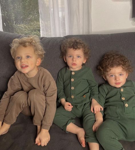 Twins Boys Aesthetic, Identical Twins Boys, Triplets Babies Newborns, Triplets Aesthetic, Triplet Boys, Toddler Twins, Twins Boys, Mixed Boy, Twin Baby Boys