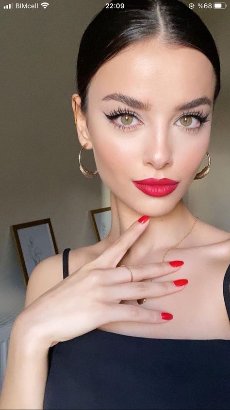 Slicked Back Hairstyles, Red Lip, Red Nails, Nail Polish, Lips, Hairstyles, Nails, Hair Styles, Makeup