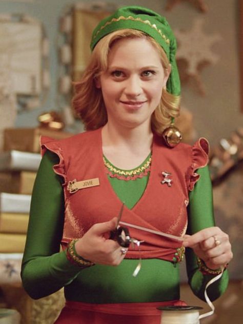 Jovie #Elf love that name                                                                                                                                                                                 More Zooey Deschanel Elf, Jovie Elf, Elf Film, Female Movie Characters, Elf 2003, Elf The Musical, Best Holiday Movies, Christmas Movie Characters, Characters Female