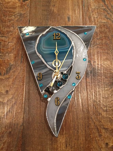 Stained Glass Clocks Pattern, Vitrage Art, Stained Glass Diy, Stained Glass Projects, Mural Painting, Stain Glass, Stained Glass Art, Mirror Frames, Mirror With Lights