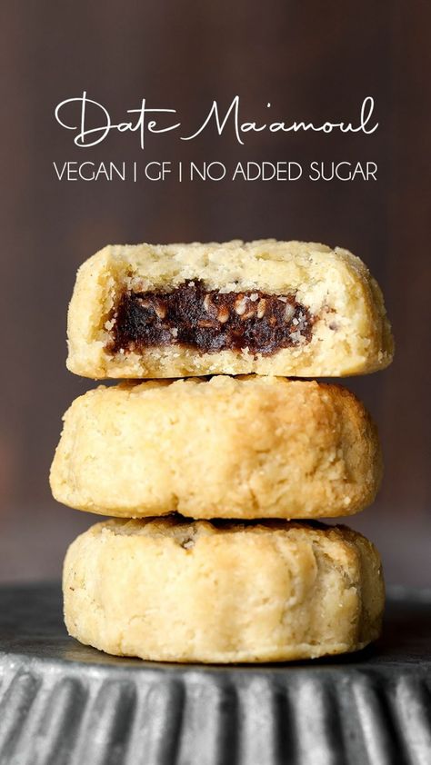 Vegan Gluten-Free Maamoul (No added sugar) Maamoul Recipe, Desserts Vegan, Dessert Sauces, Vegan Dessert Recipes, Vegan Treats, Healthy Cookies, Vegan Sweets, Vegan Cookies, Healthy Sweets