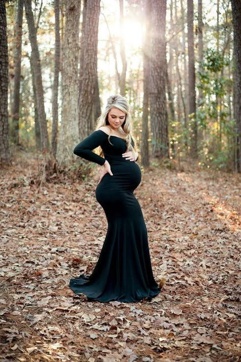 Maternity Photo Shoot Ideas By Yourself, Maternity Photography By Yourself, Hunting Maternity Photoshoot, Maturity Photoshoot Outside, Natural Outdoor Maternity Photos, Mom Only Maternity Photos, Fitted Maternity Dresses Photography, Form Fitting Maternity Dress Photo Shoot, Maternity Photo Shoot Mom Only