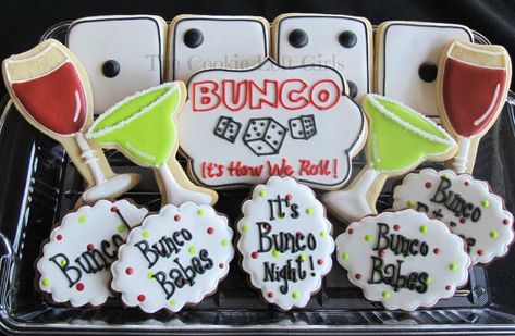 Bunco Cookies! | Cookie Connection Bunco Royal Icing Cookies, Bunco Cookies, Bunco Cookies Decorated, Bunco Food, Bunco Gifts, Bunco Themes, Bunco Game, Bunco Party, Flooding Cookies