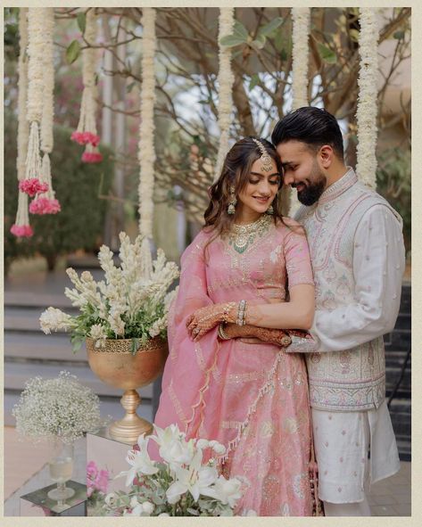 Sabyasachi Couple Poses, Engagement Shoot Ideas Indian, Roka Poses, Engagement Bride Poses, Couple Photoshoot Poses Indian, Indian Engagement Decorations, Engagement Couple Poses Indian, Engagement Poses For Indian Couple, Wedding Couple Poses Photography Indian