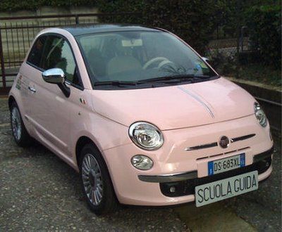 Why do I not own this? Fiat 500 Pink, Fiat 500 Car, Fiat 500c, New Fiat, Car Wheels Diy, Car Deco, Fiat Cars, Fiat 600, Custom Truck