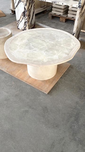 Onyx Coffee Table, Travertine Table, Parisian Coffee Table, Onyx Table, White Marble Table, Marble Furniture, White Onyx, Mini Table, Bed Table